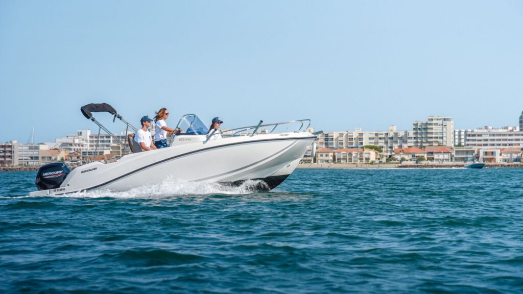 Comment passer son permis bateau à Carnon ?